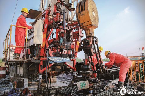 李根生院士 理論與技術并舉，推動深層與非常規油氣資源高效開發及水源利用創新